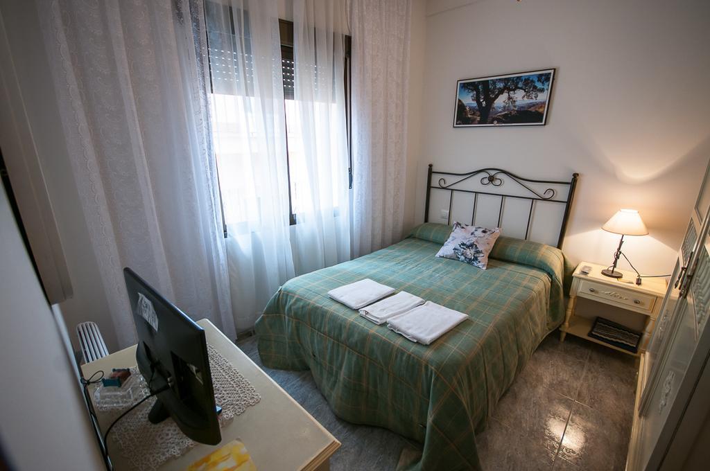 Apartamento Rincon Del Salvador 2 Plasencia Ngoại thất bức ảnh